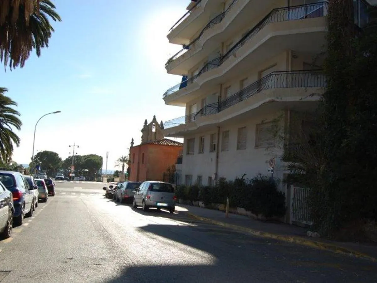 דירה Magnifique 3P Climatise En Dernier Etage Avec Terrasse Face Mer, Proche Centre Menton - Fr-1-196-326 צרפת