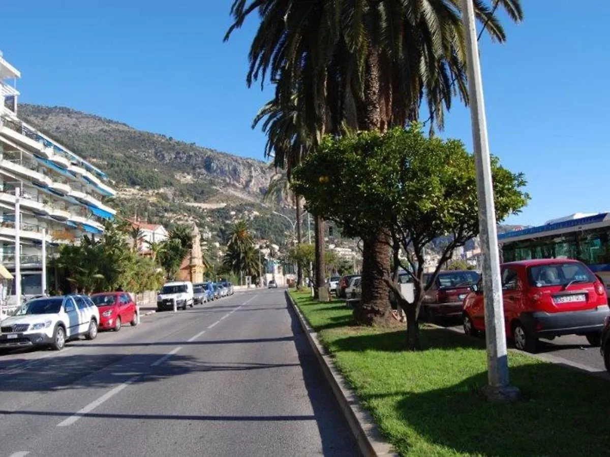Magnifique 3P Climatise En Dernier Etage Avec Terrasse Face Mer, Proche Centre Menton - Fr-1-196-326 0*,